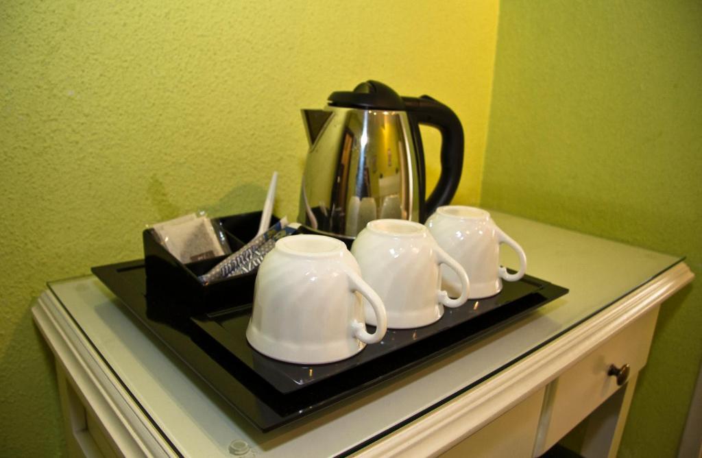 Hostal Los Alpes Madrid Phòng bức ảnh