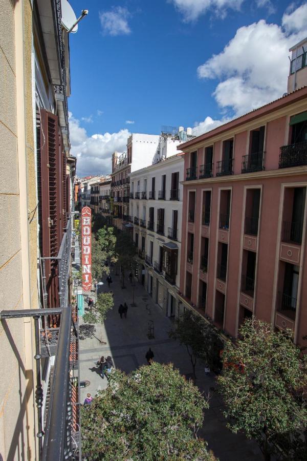 Hostal Los Alpes Madrid Ngoại thất bức ảnh